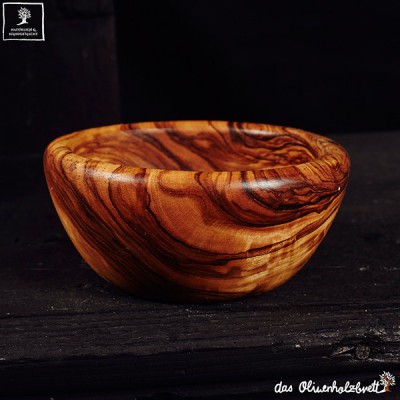 https://www.olivewoodproducts.com/612-home_default_fashion/olive-wood-bowl-round-edge-small-and-medium-sized.jpg