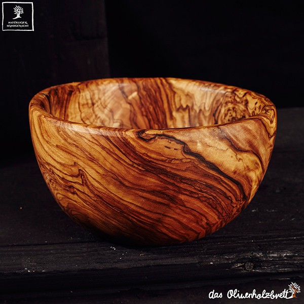 Olive Wood Hand-carved Round Shaped Bowl with Handle 9.4 Inch X 3.5 Inch 