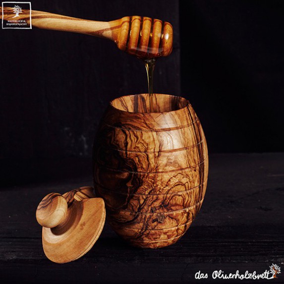 Honey pot with beautiful olive wood 