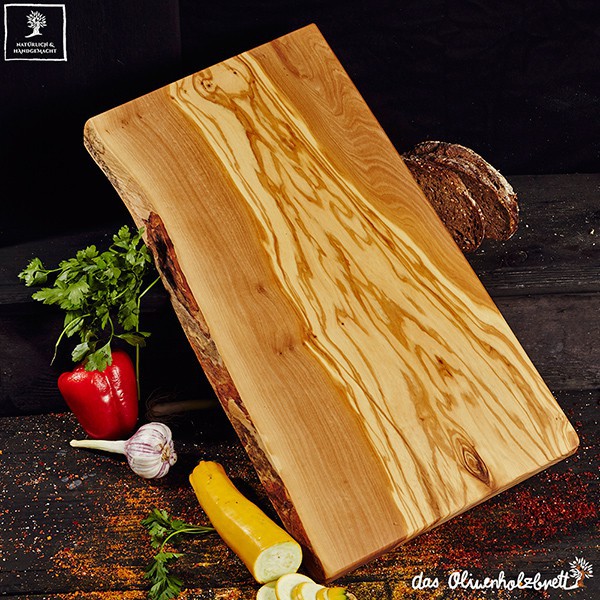 Montolivo Olive Wood Cutting Board 16 x 8 x 0.75